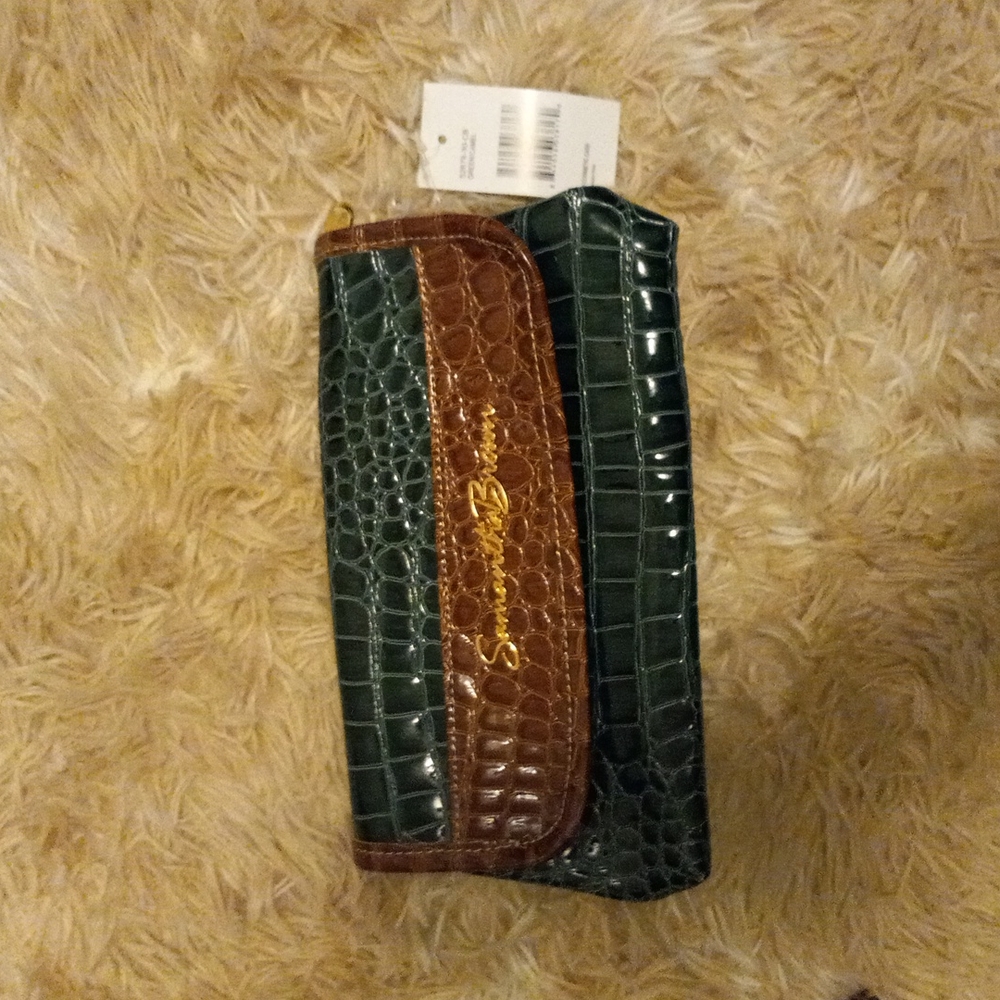 Samantha brown Cosmetic case